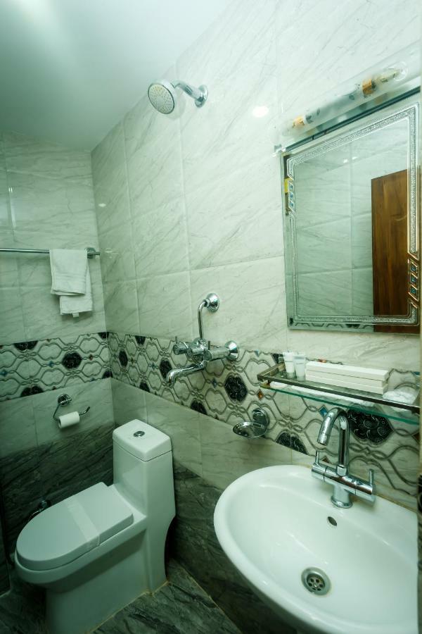 Hotel Rosemary Homes Katmandu Dış mekan fotoğraf